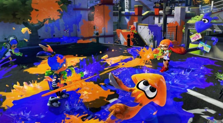 Imagen de Dos escenarios de Splatoon desde vista de pájaro y explicación táctica