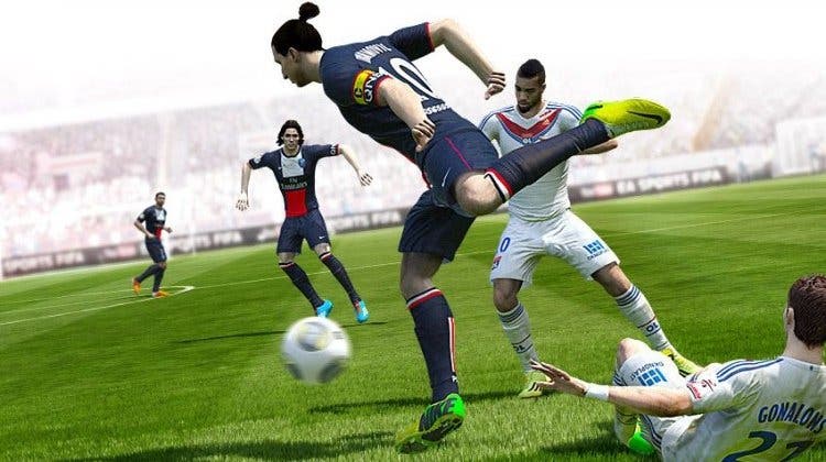 Imagen de Cómo marcar goles desde el mediocampo en FIFA16