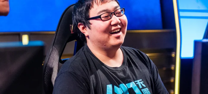Imagen de Jugador profesional de League of Legends queda suspendido por eloboosting