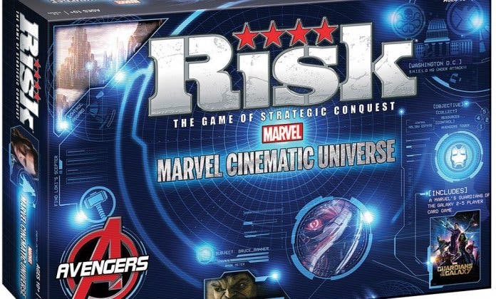 Imagen de Sale a la venta un Risk basado en las películas de Marvel