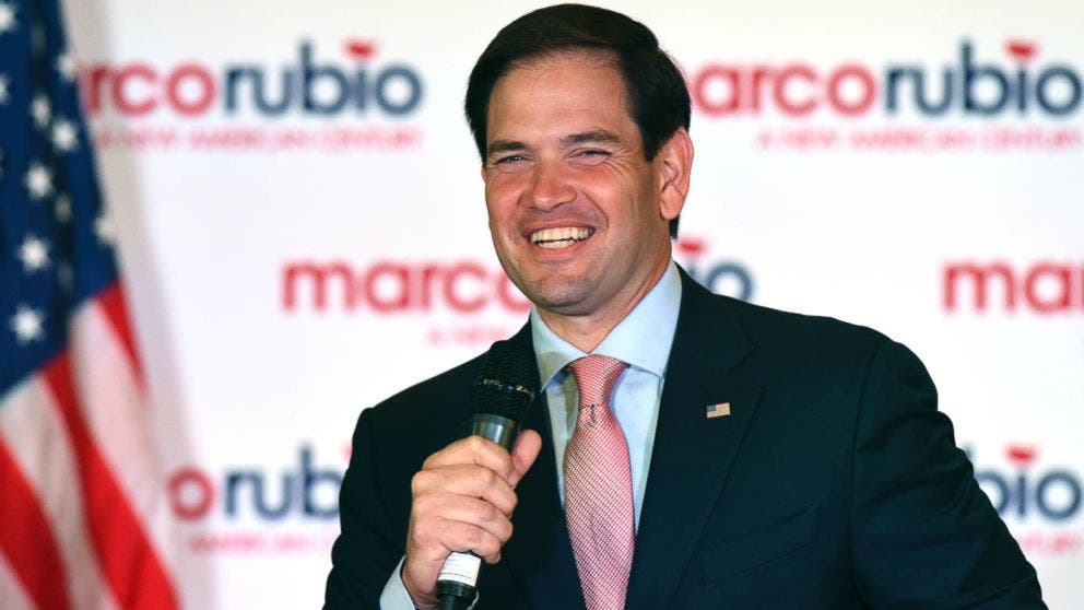 El candidato presidencial Marco Rubio en la feria Lamp Post Group
