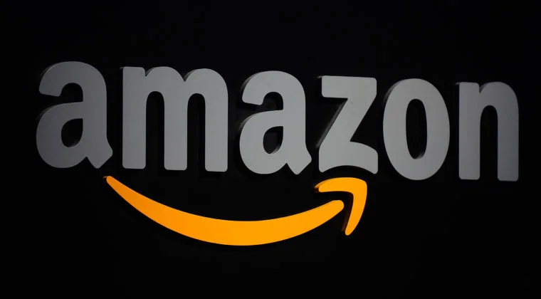 Imagen de Amazon revela el primer póster oficial del remake de la terrorífica Suspiria