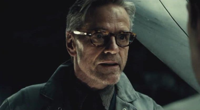 Imagen de Nuevos rumores sobre el papel de Jeremy Irons en Batman v Superman: El Amanecer de la Justicia