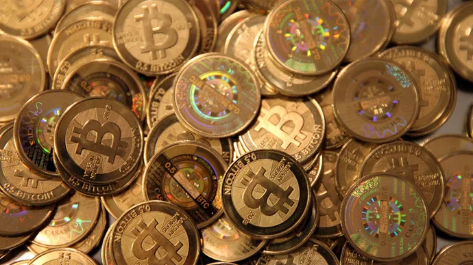 Imagen de Ya podemos comprar en Steam con Bitcoin