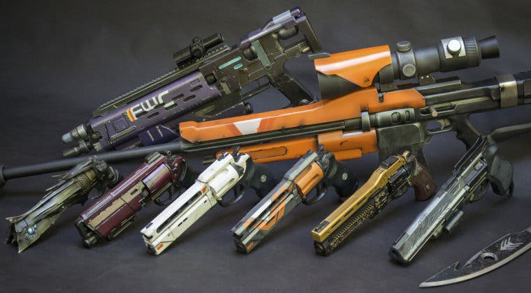 Imagen de Las armas no funcionales de Destiny creadas por un cosplayer