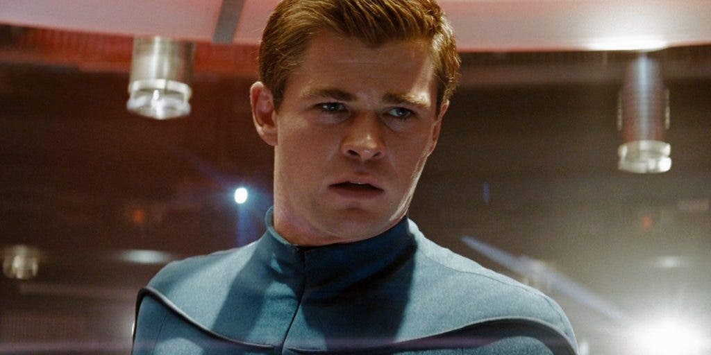 Chris hemsworth star trek