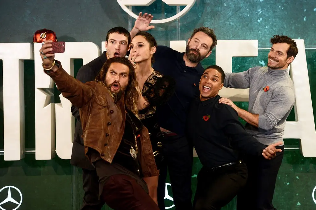 Imagen de El reparto de Justice League quiere un crossover con Marvel