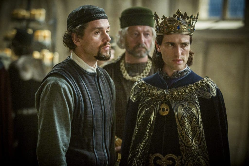 l r julian ovenden as william de nogaret and ed stoppard as king philip iv of france in historys knightfall 2 1024x683