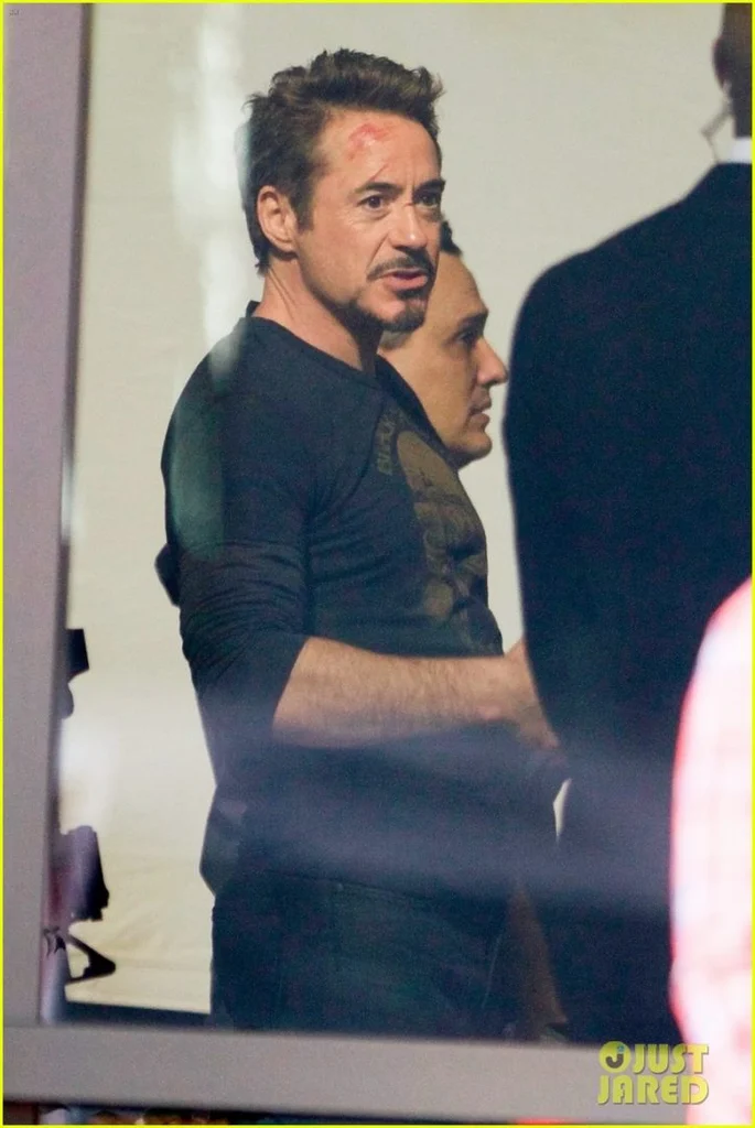 robert downey jr avengers 4 02
