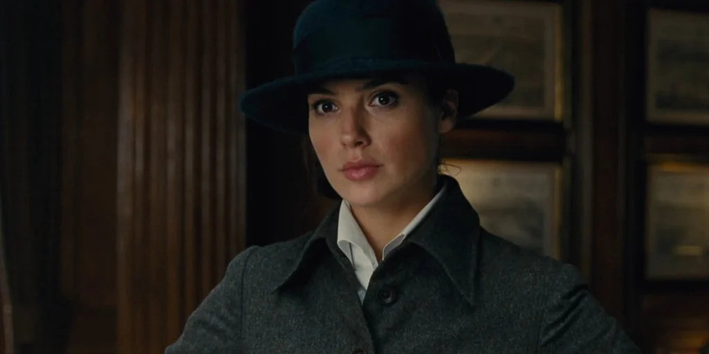 Wonder Woman Trailer 2 Civilian clothes