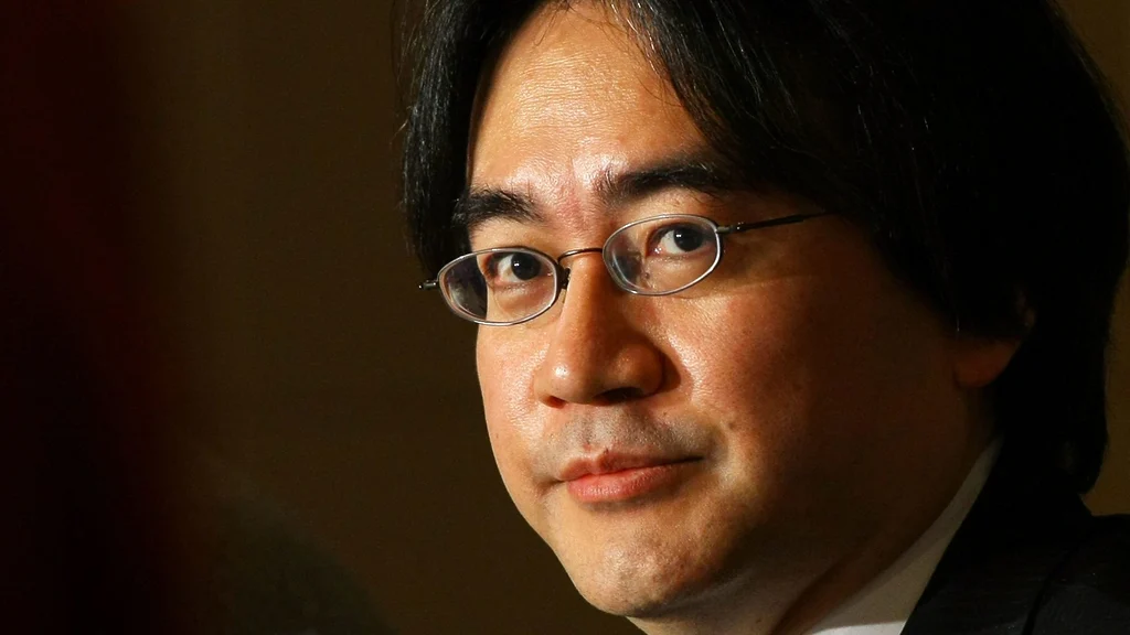 satoru iwata