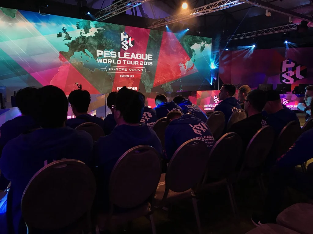 PES LEAGUE