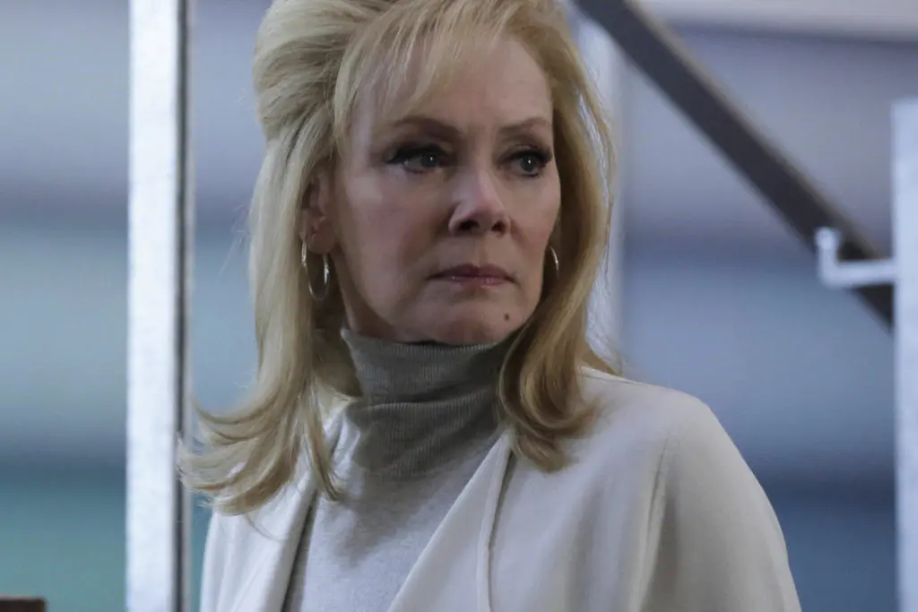 jean smart watchmen