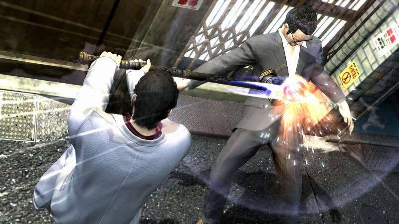 Imagen de El remaster de Yakuza 4 para PS4 muestra su combate en imágenes