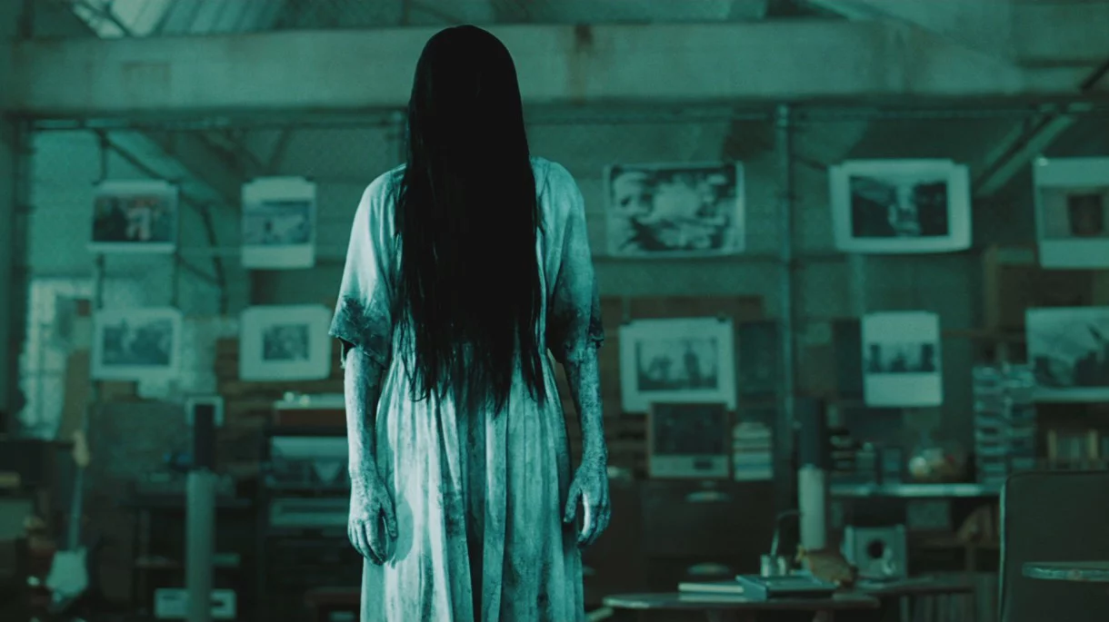 Imagen de Guillermo del Toro revela sus 17 películas de fantasmas favoritas