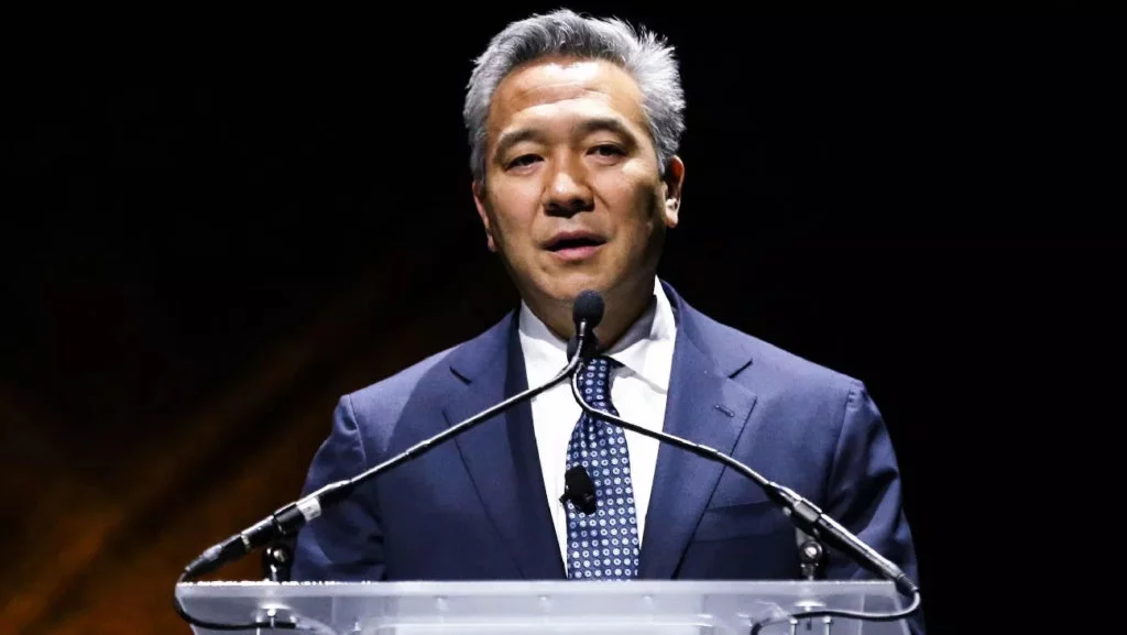 Kevin Tsujihara Warner