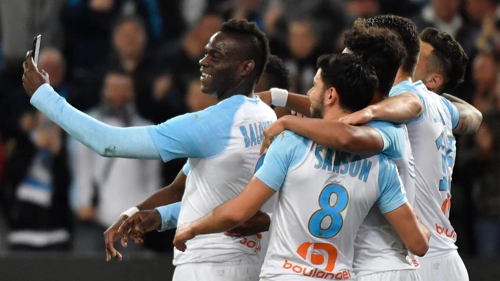 Imagen de Mario Balotelli pide que su celebración de 'Instagram Stories' llegue a FIFA 20