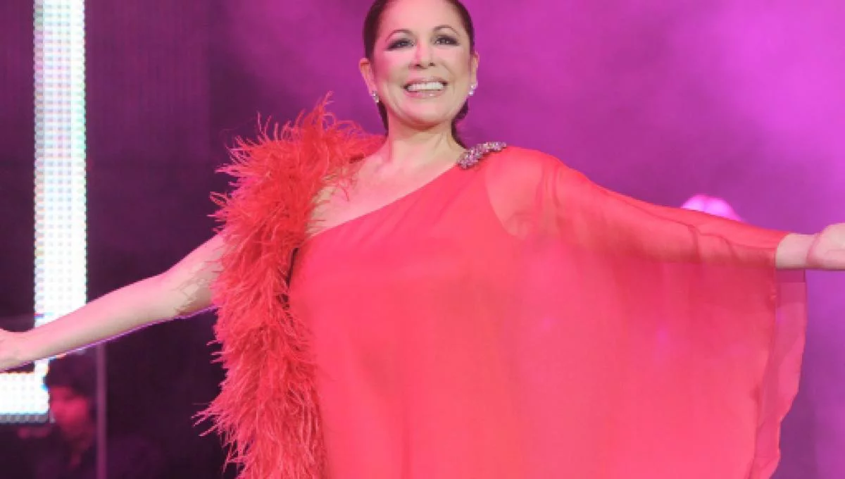 Imagen de La tercera temporada de Paquita Salas ficha a Isabel Pantoja para dar voz a su sintonía