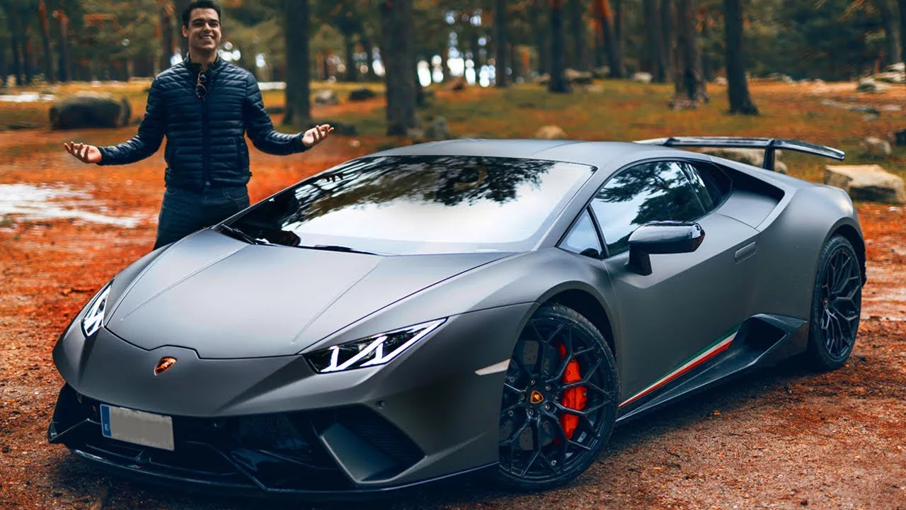 Imagen de El youtuber AlphaSniper97 niega haber sido detenido por ir a 230 Km/h con su Lamborghini
