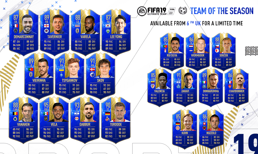 FUT19 TOTS Social row