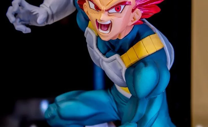 Figurine Dragon Ball Super BLOOD OF SAIYANS SPECIAL VII Vegeta Super Saiyan God Janvier 2020