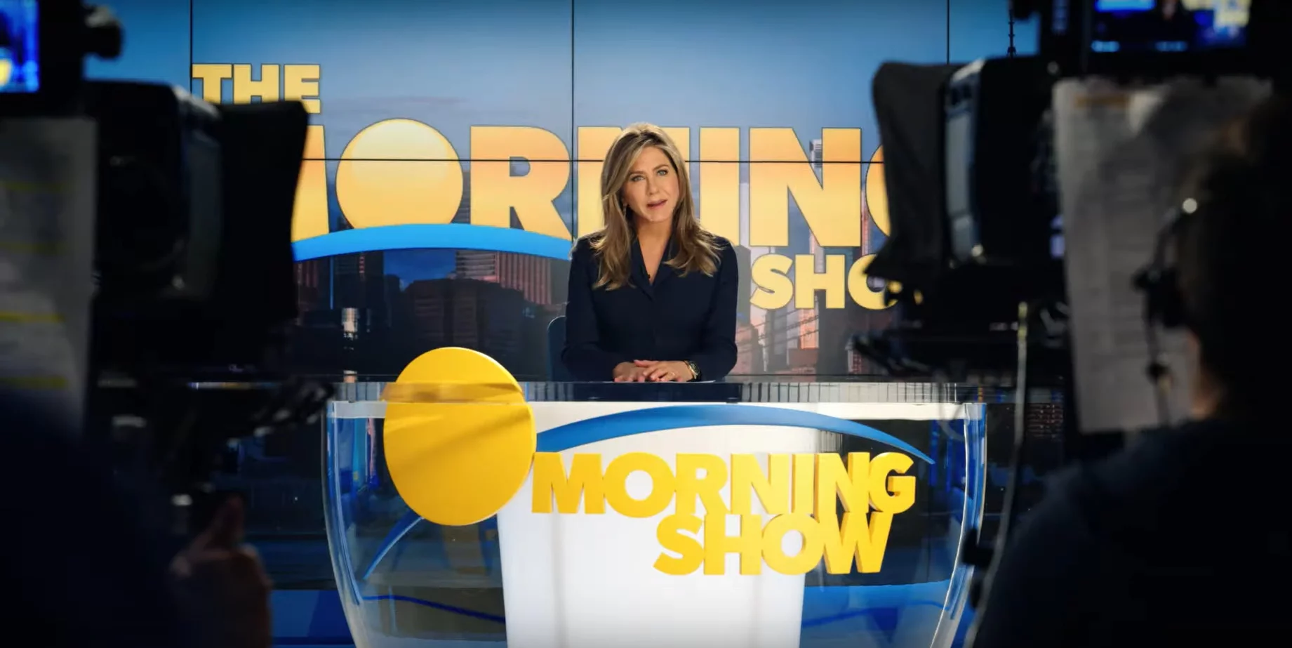 Imagen de The Morning Show se enfrenta al drama televisivo en su primer tráiler
