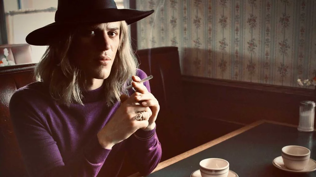 stardust bowie johnny flynn