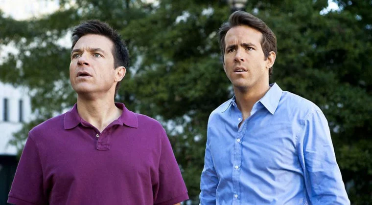 Imagen de Jason Bateman sobrevuela la nueva película de Cluedo con Ryan Reynolds