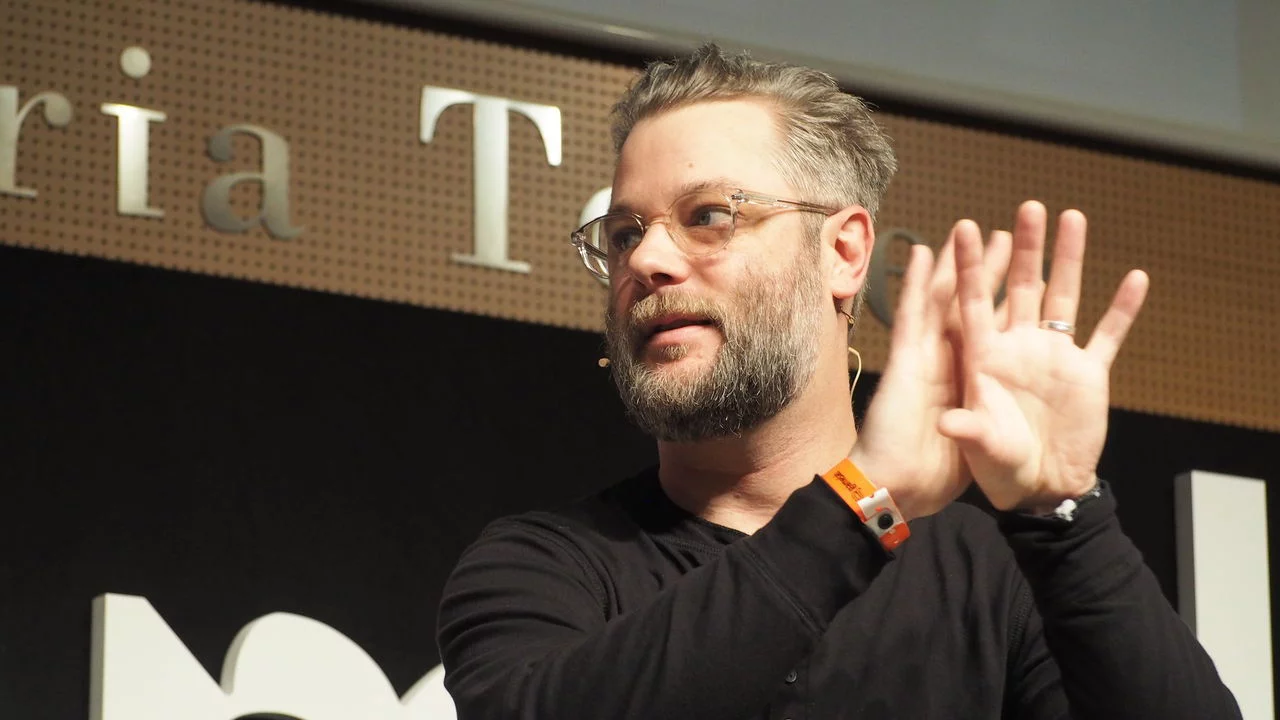 Imagen de Cory Barlog está fascinado con Nintendo Switch Lite