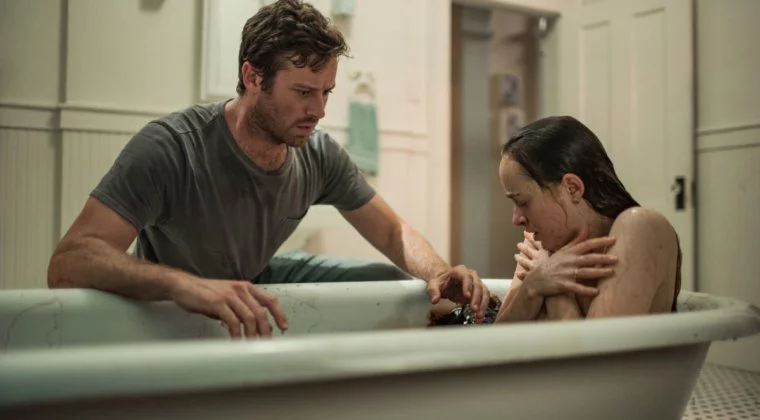 Imagen de Armie Hammer y Dakota Johnson enloquecen en el primer tráiler de Wounds