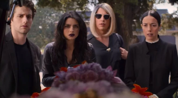Imagen de Hilarante regreso de La Casa de las Flores en el tráiler de su segunda temporada