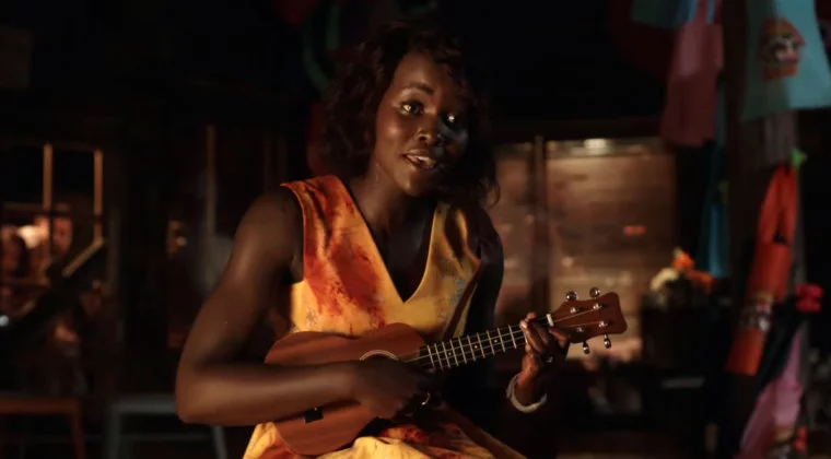 Imagen de Crítica de Little Monsters: zombies a ritmo de ukelele