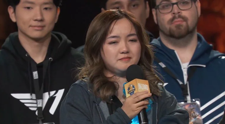 Imagen de VKLiooon se convierte en la primera mujer en ganar un torneo mundial de Hearthstone
