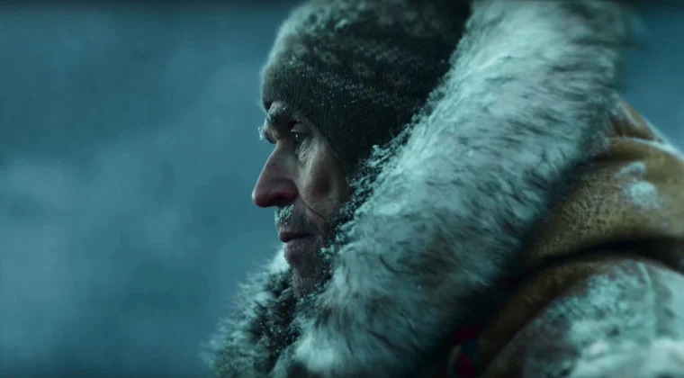 Imagen de Willem Dafoe explora Alaska con Disney+ en el primer tráiler de Togo