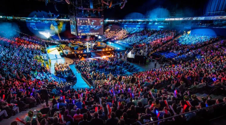 Imagen de League of Legends: el competitivo crece e impulsa la economía