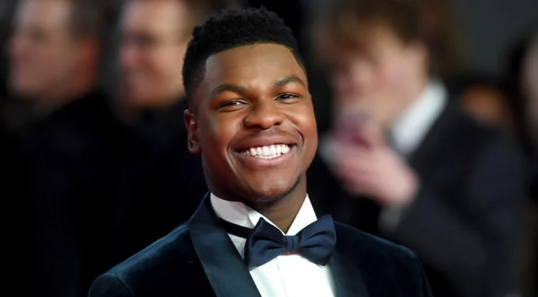 Imagen de John Boyega manda un divertido mensaje a los fans de Star Wars que le critican
