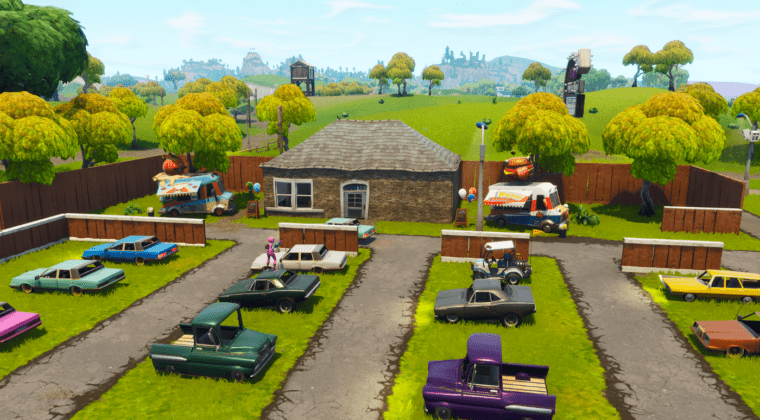 Imagen de Fortnite: Visita Enojo Esmeralda, Carrera de Cortacésped y Carretes Comprometidos
