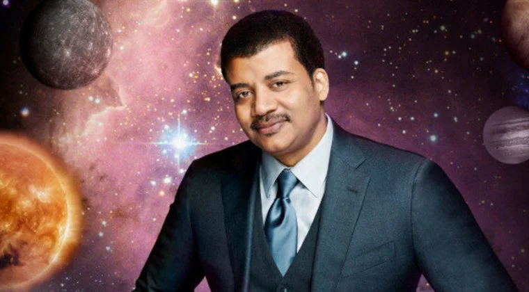 Imagen de Cosmos: Neil deGrasse Tyson asegura que Iron Man podría “limpiarse el culo” con Batman