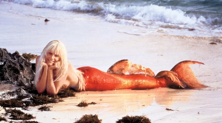 Imagen de Disney Plus censura una escena de Un, dos, tres... Splash