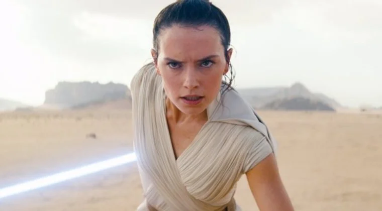 Imagen de Así sería el aspecto de Daisy Ridley como Spider-Woman dentro del UCM según algunos fans