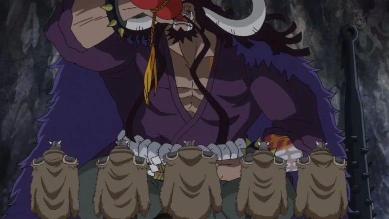 one piece kaido bebiendo