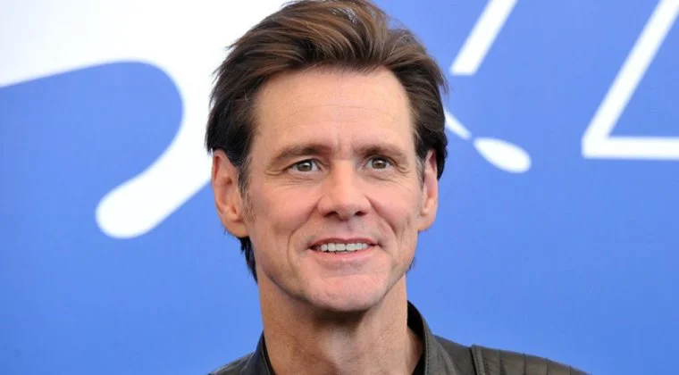Imagen de Jim Carrey critica a Trump 'tosiéndole en la cara'