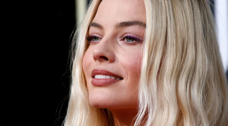 Imagen de Margot Robbie se atreve con el challenge viral de moda del cine