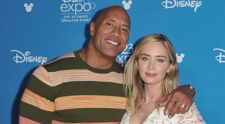 Imagen de La película de superhéroes de Dwayne Johnson y Emily Blunt se va para Netflix