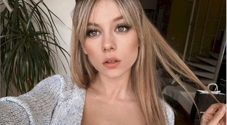 Imagen de El novio mexicano de Ester Expósito del que está completamente enamorada