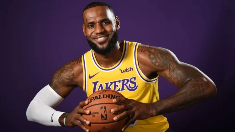 LeBron james Space Jam
