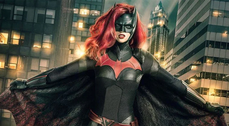 Imagen de Batwoman: su productora explica por qué han sustituido a Kate Kane por otra protagonista