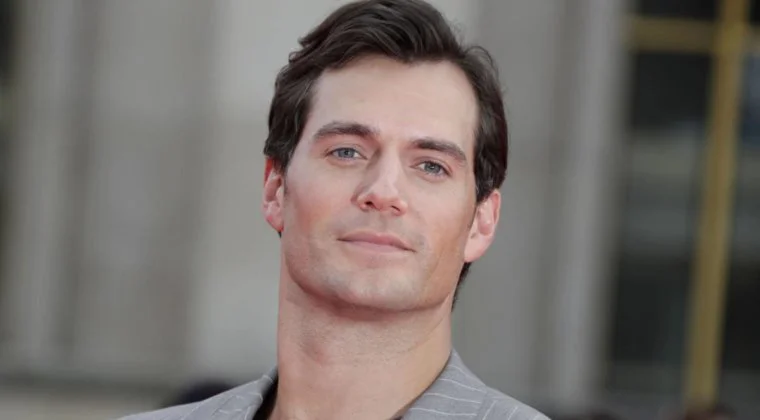 Imagen de Henry Cavill quiere ser el nuevo James Bond tras Sin tiempo para Morir
