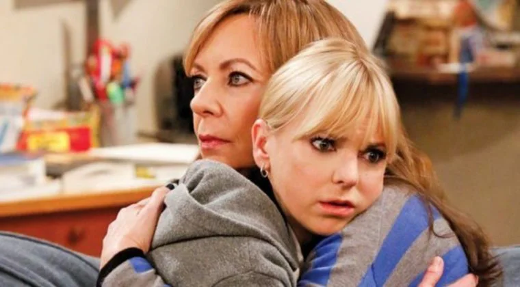 Imagen de Mom: Anna Faris, una de sus protagonistas, no estará en la temporada 8