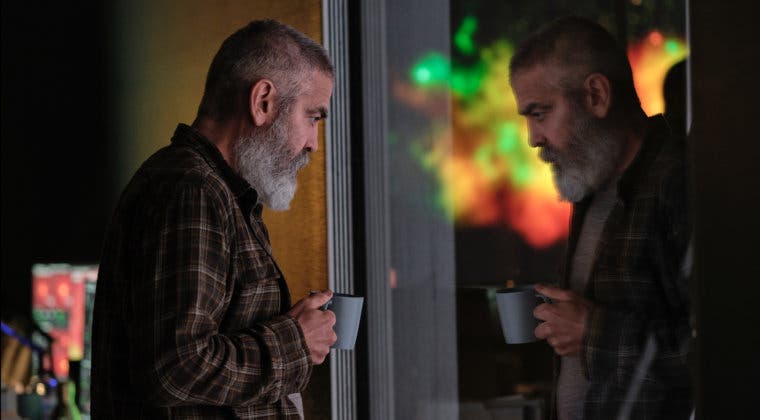 Imagen de Así de espectacular luce Cielo de medianoche, la primera película de George Clooney en Netflix